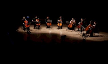 8 Viyolonsel ve Klasik'ten Tango'ya