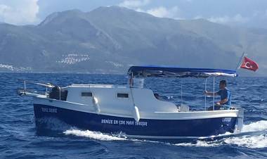 Gökova Kıyıları Temizleniyor