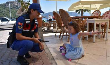 Marmaris’in Gülen Yüzü Jandarma