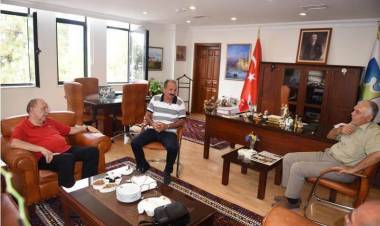 Yaşar Okuyan, “Halk, Başkan Saatcı’nın Devam Etmesini İstiyor”