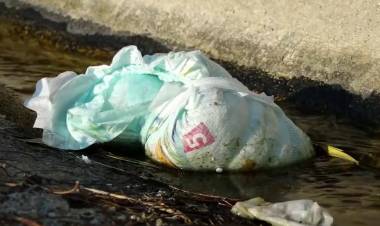 Yollara Çocuk Bezi Atmaktan Bıkmadılar