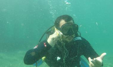 Yalikavak’ta Festi̇val Öncesi̇ Deni̇z Di̇bi̇ Temi̇zli̇ği̇