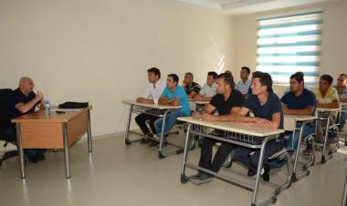 Sağlıklı Hizmet İçin Eğitimli Personel