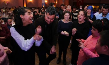 Bodrum’da Engeller Sevgiyle Aşıldı