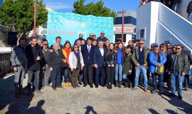 Atilla Serttaş'ta İYİ Parti Saflarına Katıldı