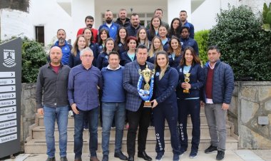 Hentbolun Yıldızlarından Başkan Kocadon’a Teşekkür